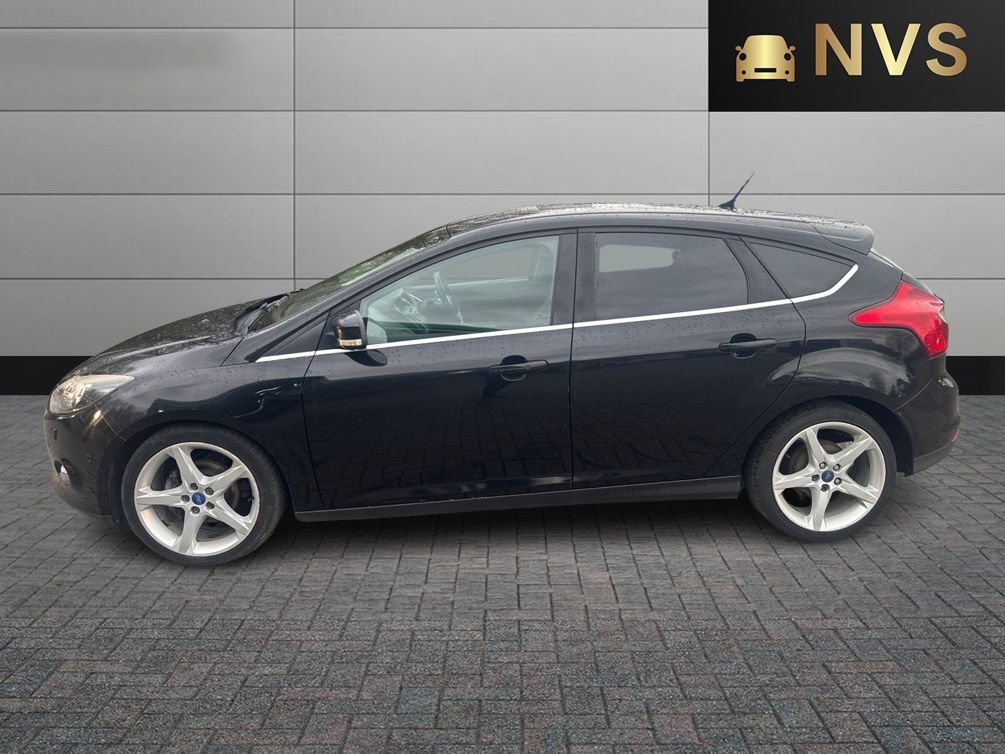 Used Ford Focus 2011 for sale - 77431364: Photo 4