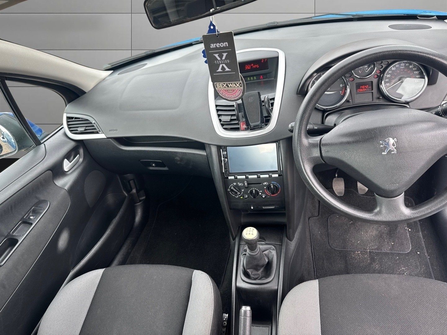 Used Peugeot 207 2006 for sale - 77474803: Photo 10