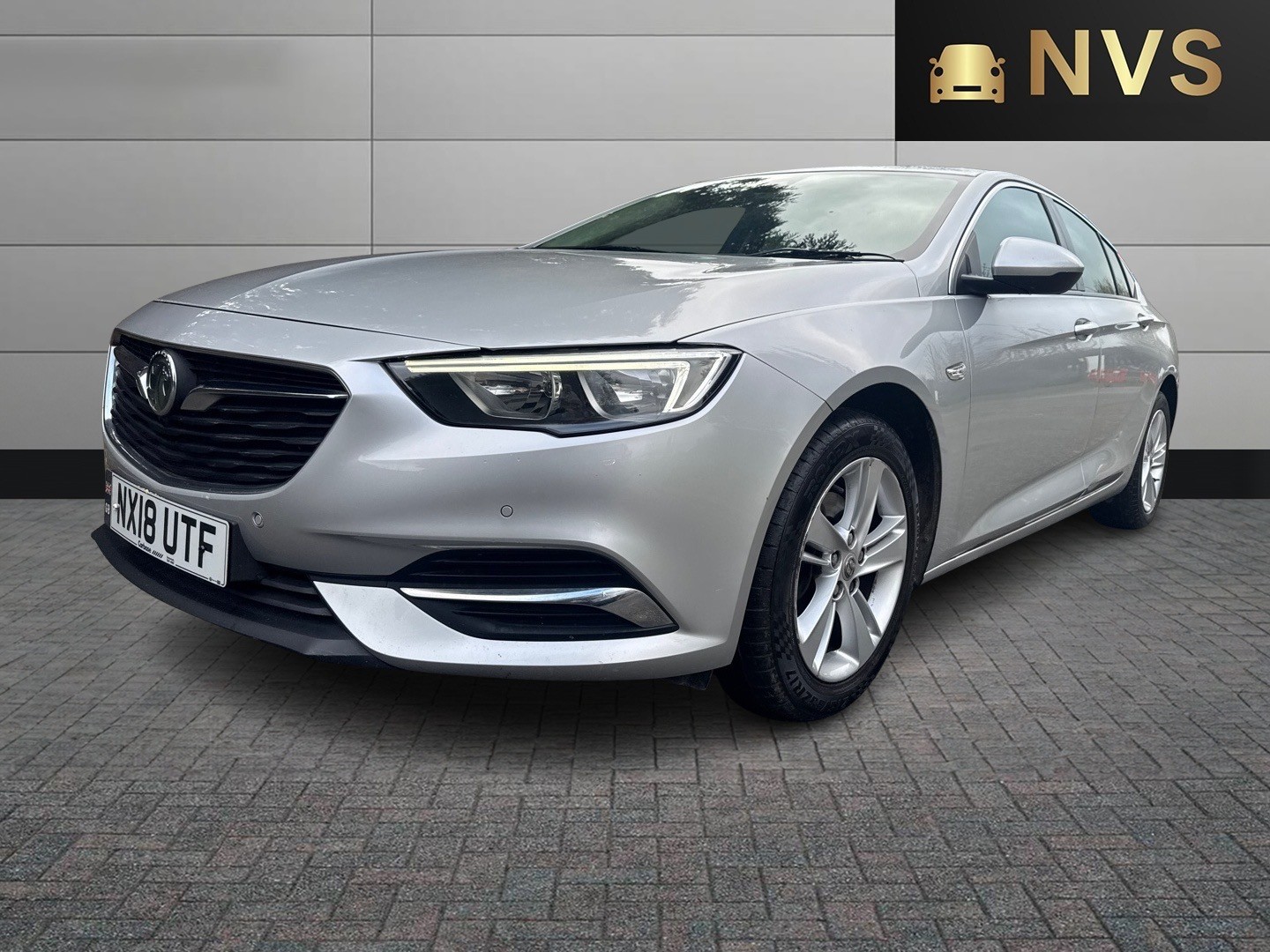 Used Vauxhall Insignia 2018 for sale - 77656170: Photo 3