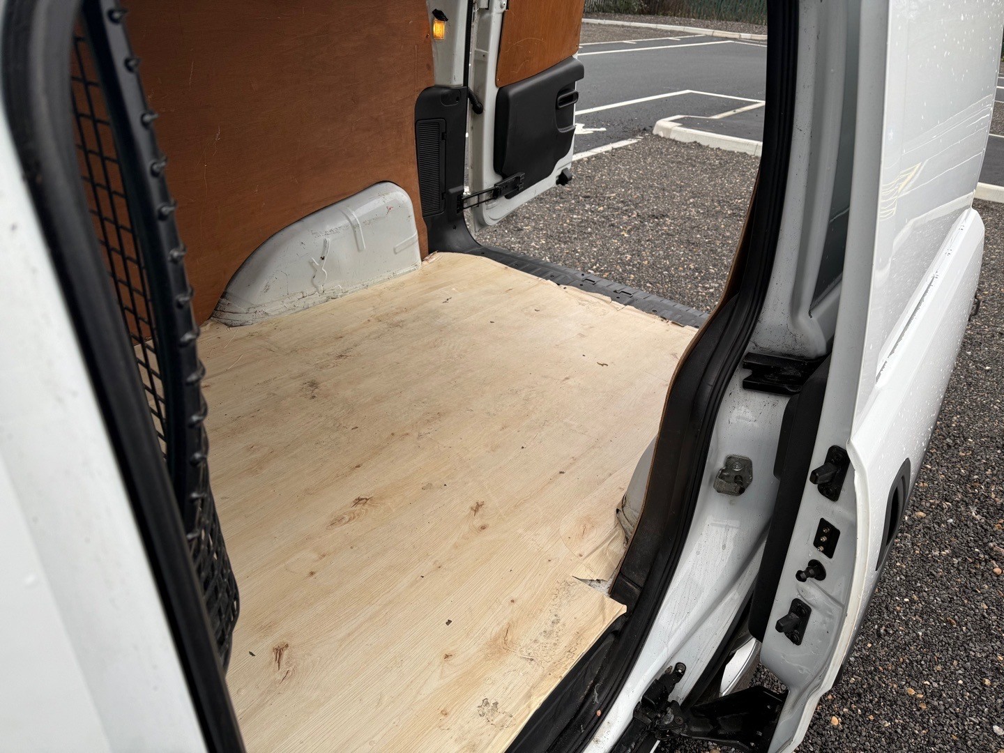 Used Vauxhall Combo 2011 for sale - 77342645: Photo 8