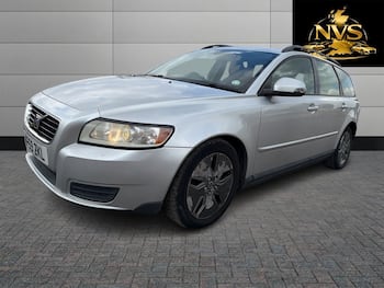 Used Volvo V50 2009 for sale - 79644337: Photo