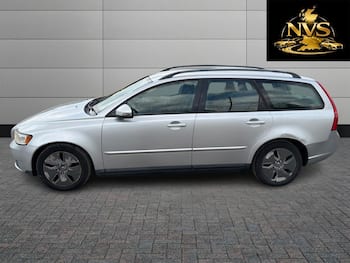 Used Volvo V50 2009 for sale - 79644337: Photo
