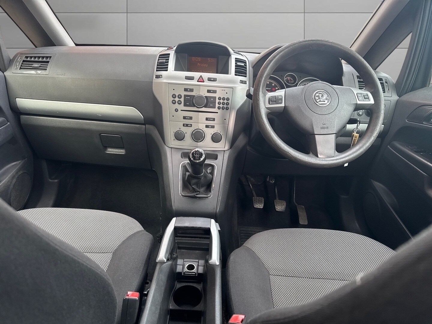 Used Vauxhall Zafira 2009 for sale - 77979925: Photo 10