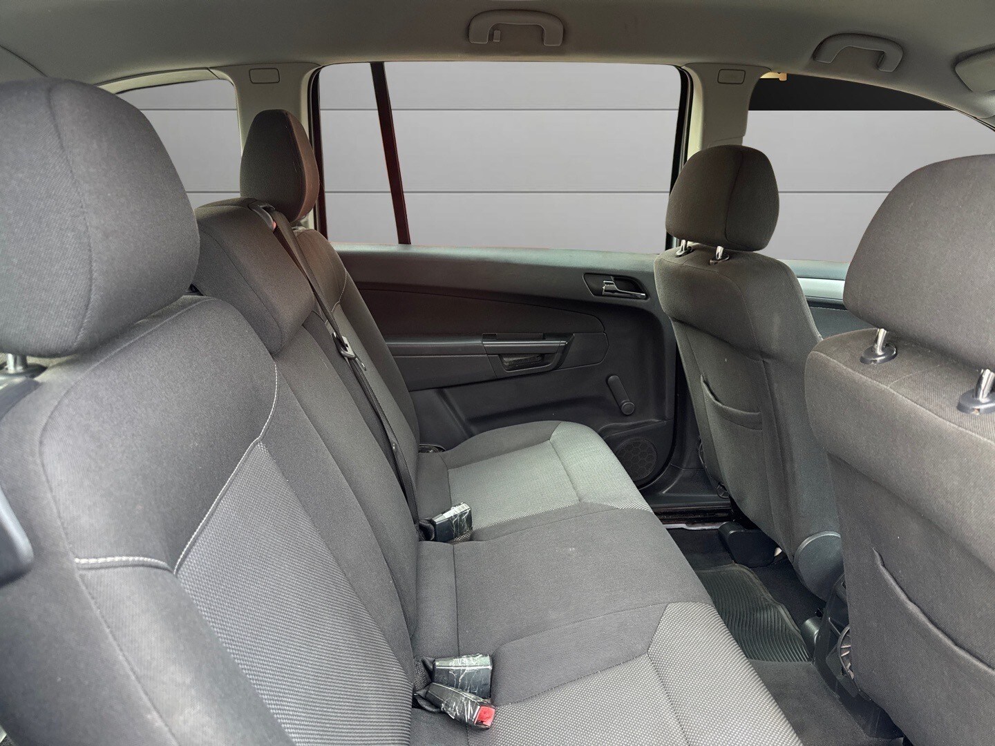 Used Vauxhall Zafira 2009 for sale - 77979925: Photo 11