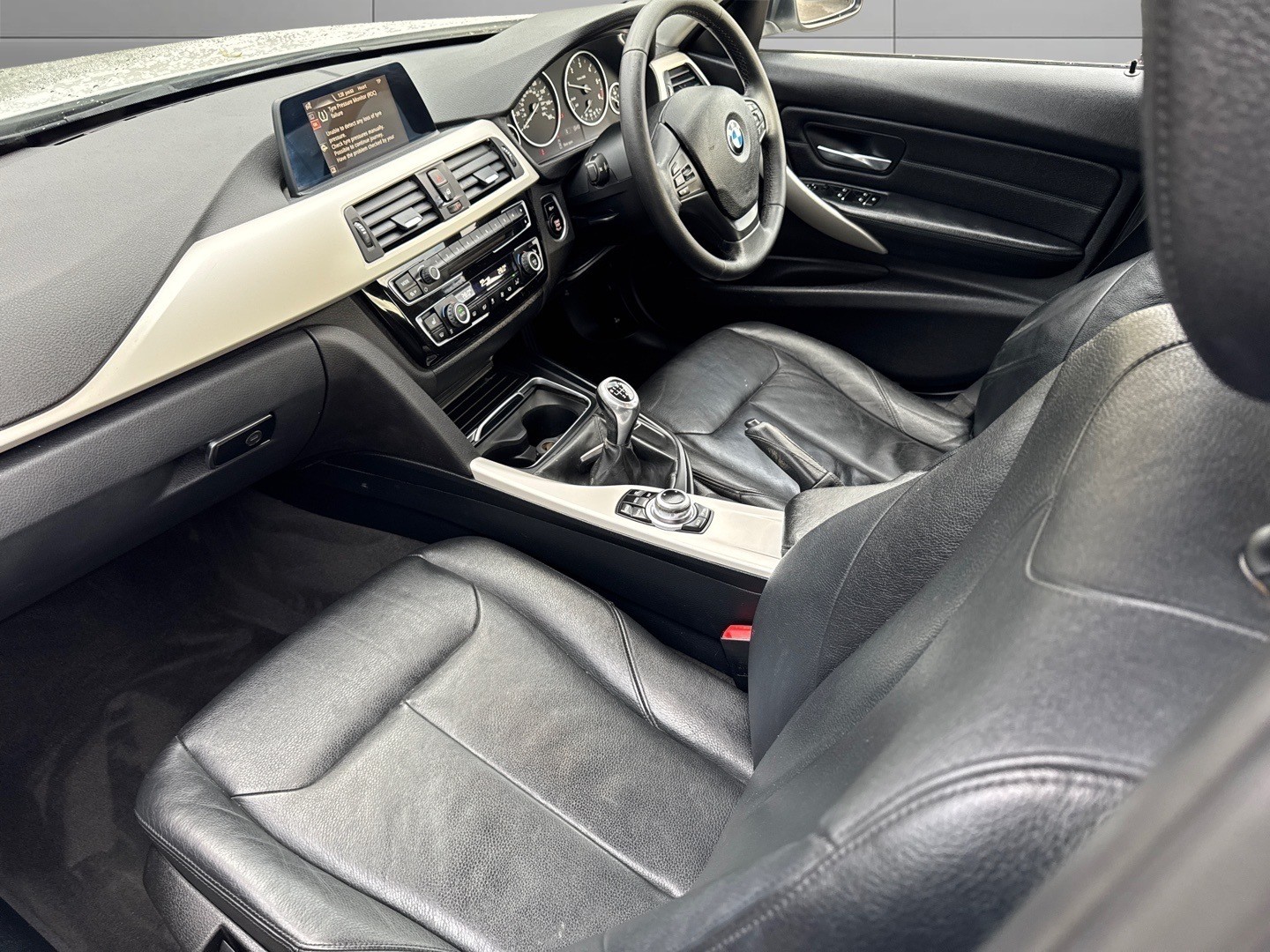 Used BMW 3 Series 2015 for sale - 76706139: Photo 12