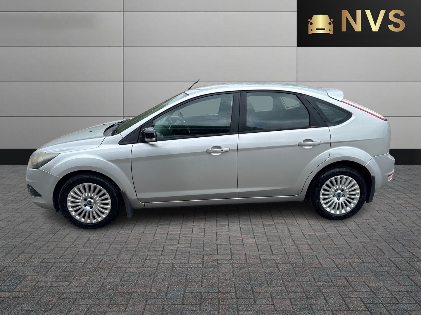 Used Ford Focus 2009 for sale - 78176061: Photo 4