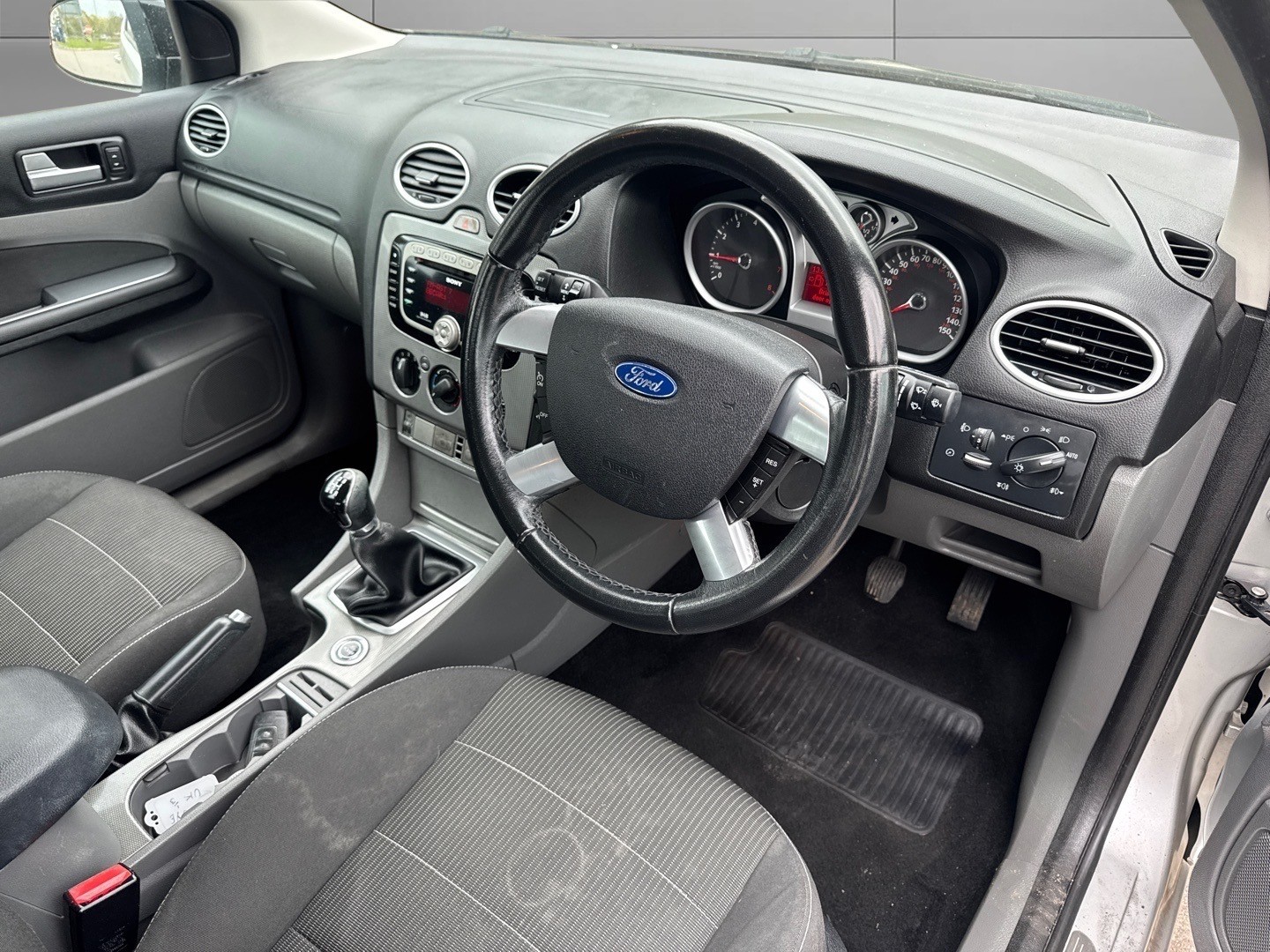 Used Ford Focus 2009 for sale - 78176061: Photo 9