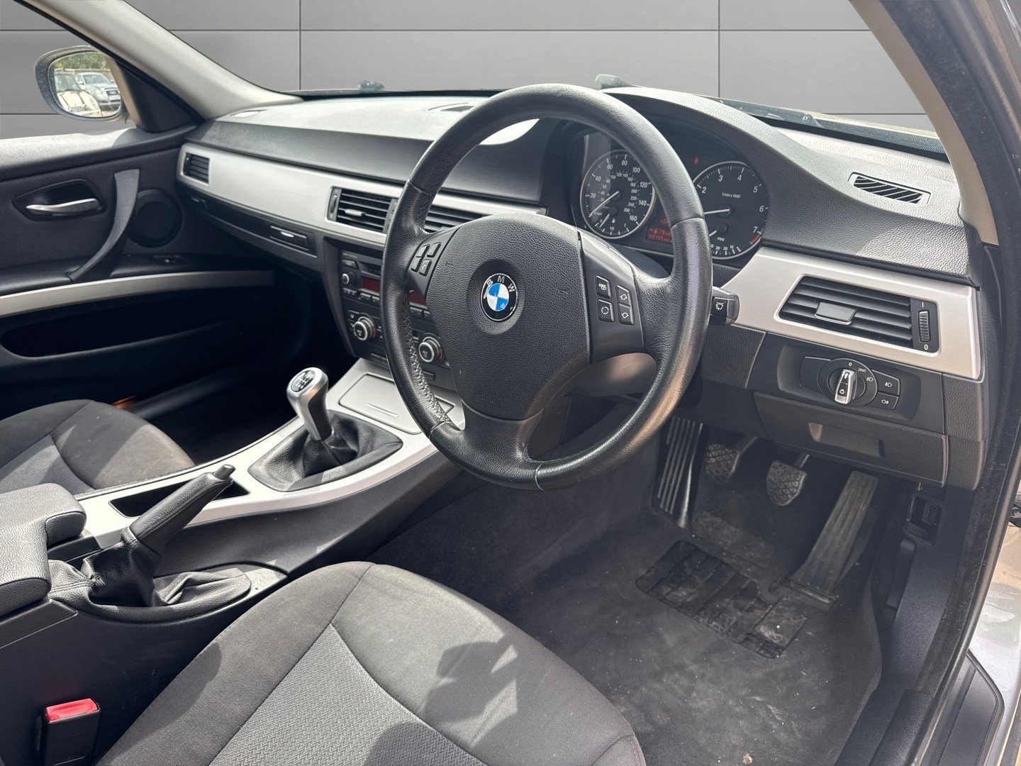 Used BMW 3 Series 2009 for sale - 77844890: Photo 9