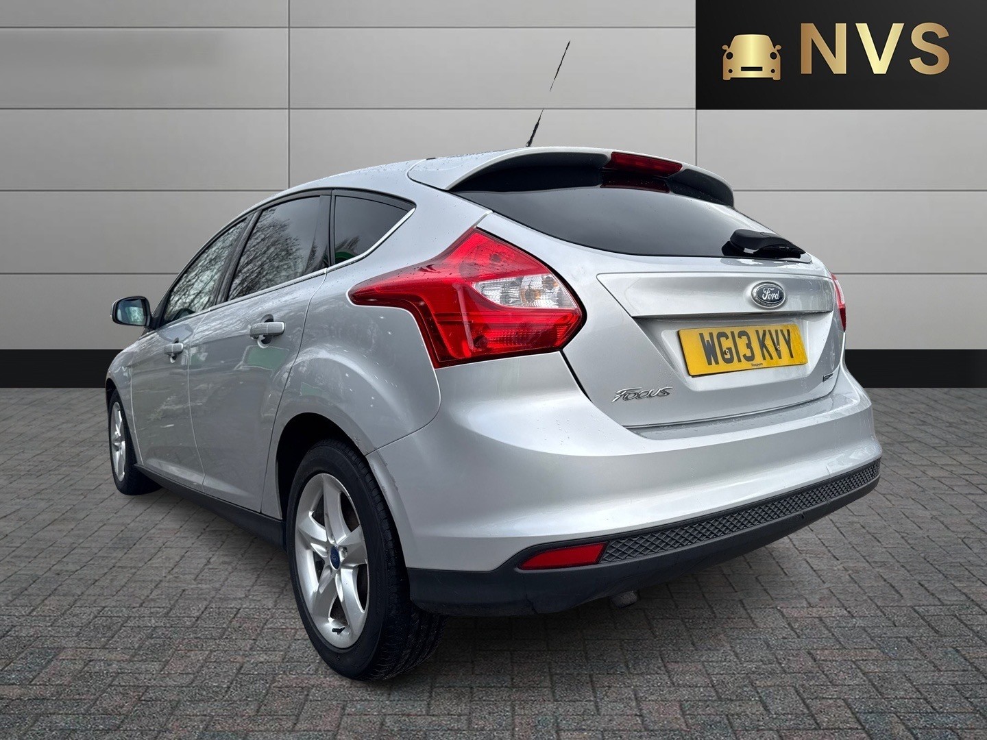 Used Ford Focus 2013 for sale - 76553940: Photo 5