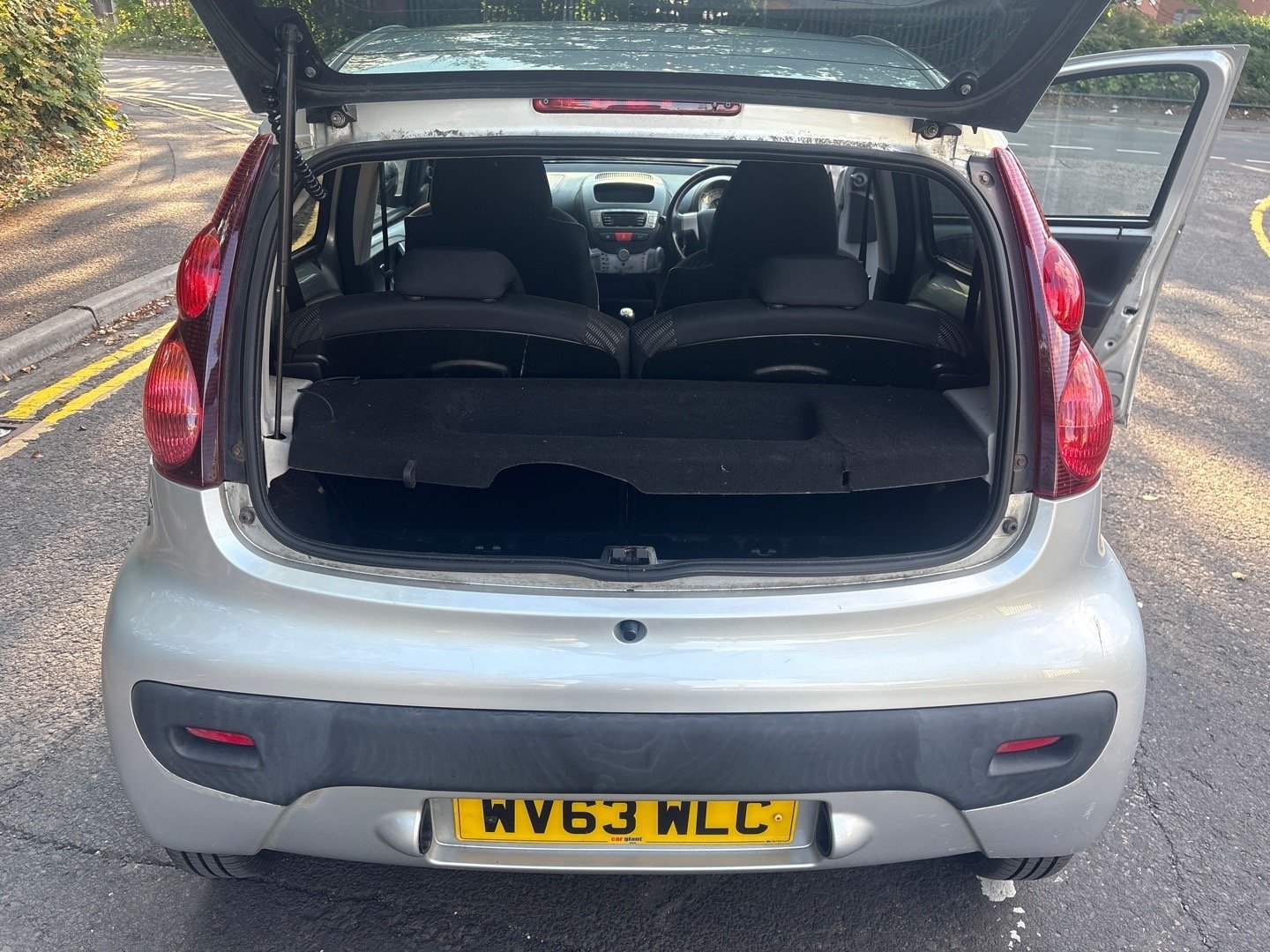 Used Peugeot 107 2013 for sale - 76931418: Photo 13