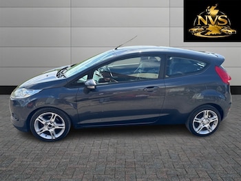 Used Ford Fiesta 2010 for sale - 78339984: Photo