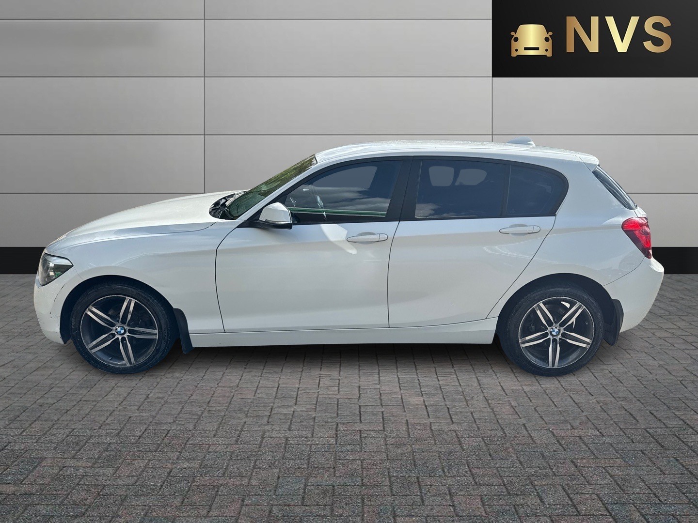 Used BMW 1 Series 2015 for sale - 77289050: Photo 4