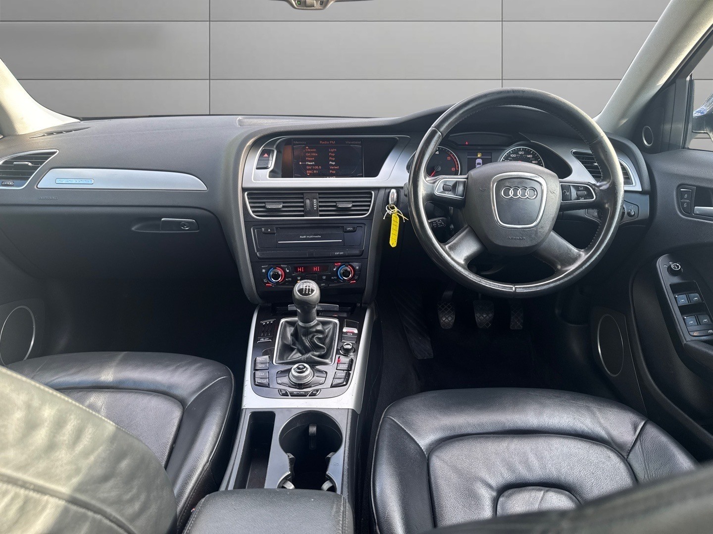 Used Audi A4 Allroad 2010 for sale - 76618700: Photo 10