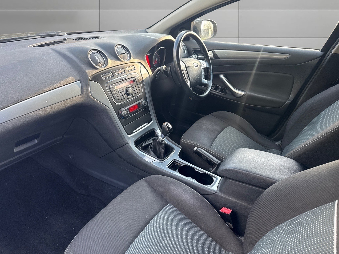 Used Ford Mondeo 2011 for sale - 77052261: Photo 12