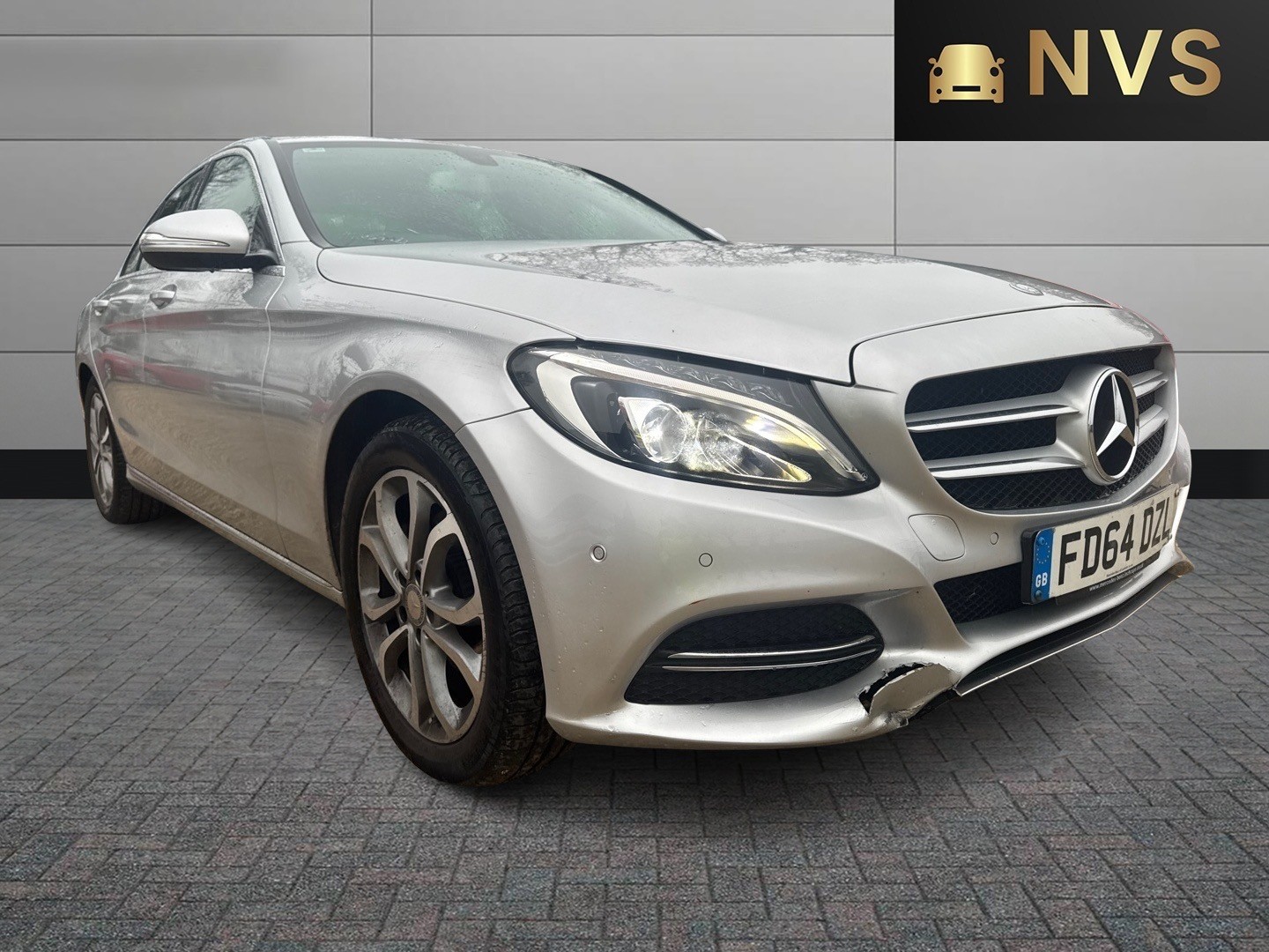 Used Mercedes-Benz C Class 2014 for sale - 76579927: Photo 1