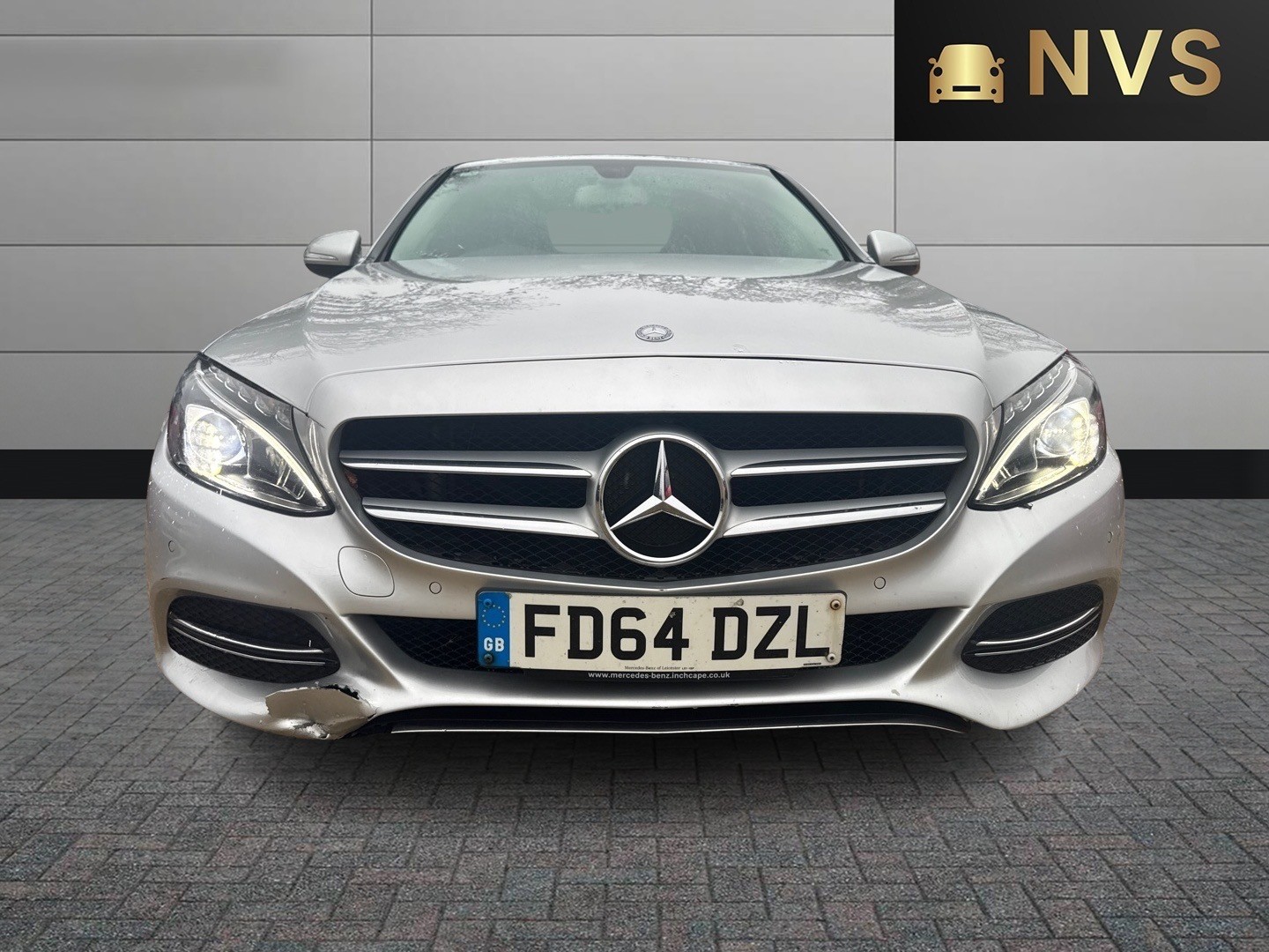 Used Mercedes-Benz C Class 2014 for sale - 76579927: Photo 2