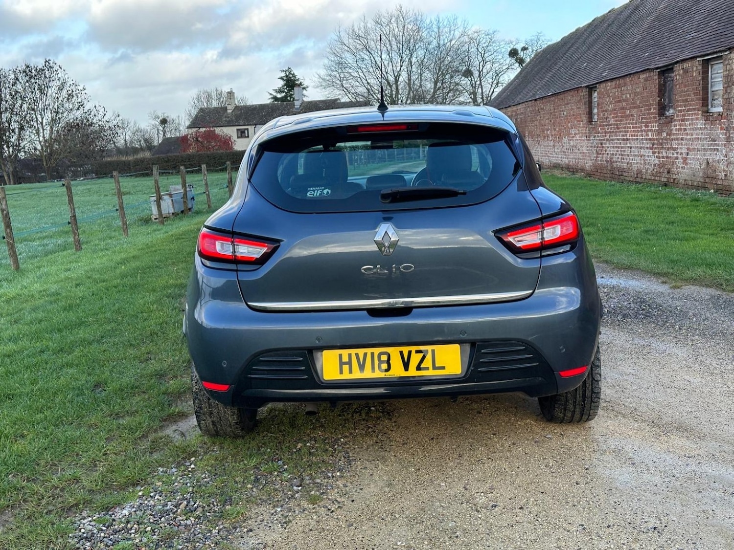 Used Renault Clio 2018 for sale - 76904680: Photo 6