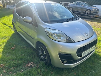 2013 - 1.0 Active 3dr