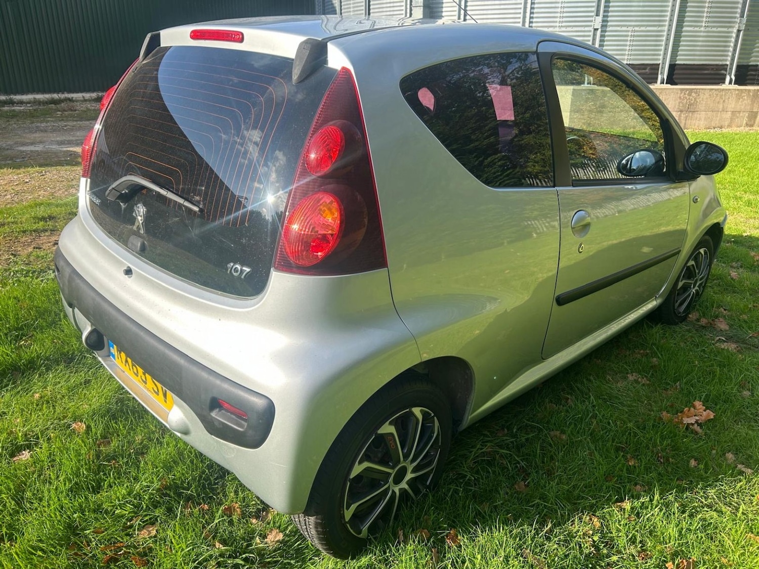 Used Peugeot 107 2013 for sale - 77464953: Photo 6
