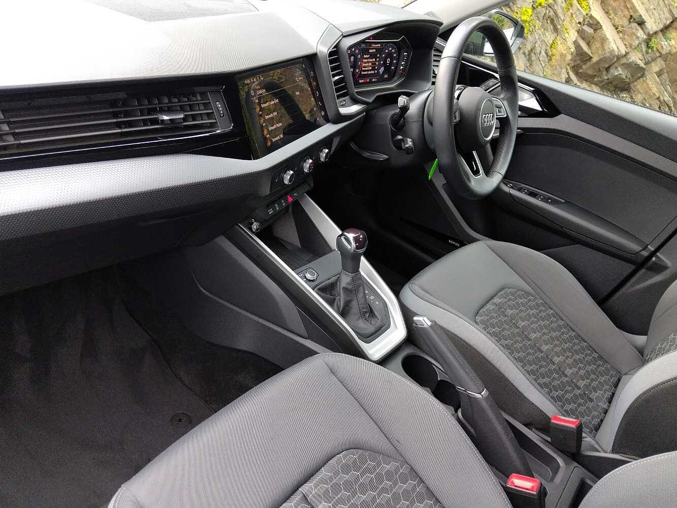 Used Audi A1 2023 for sale - 78031903: Photo 2