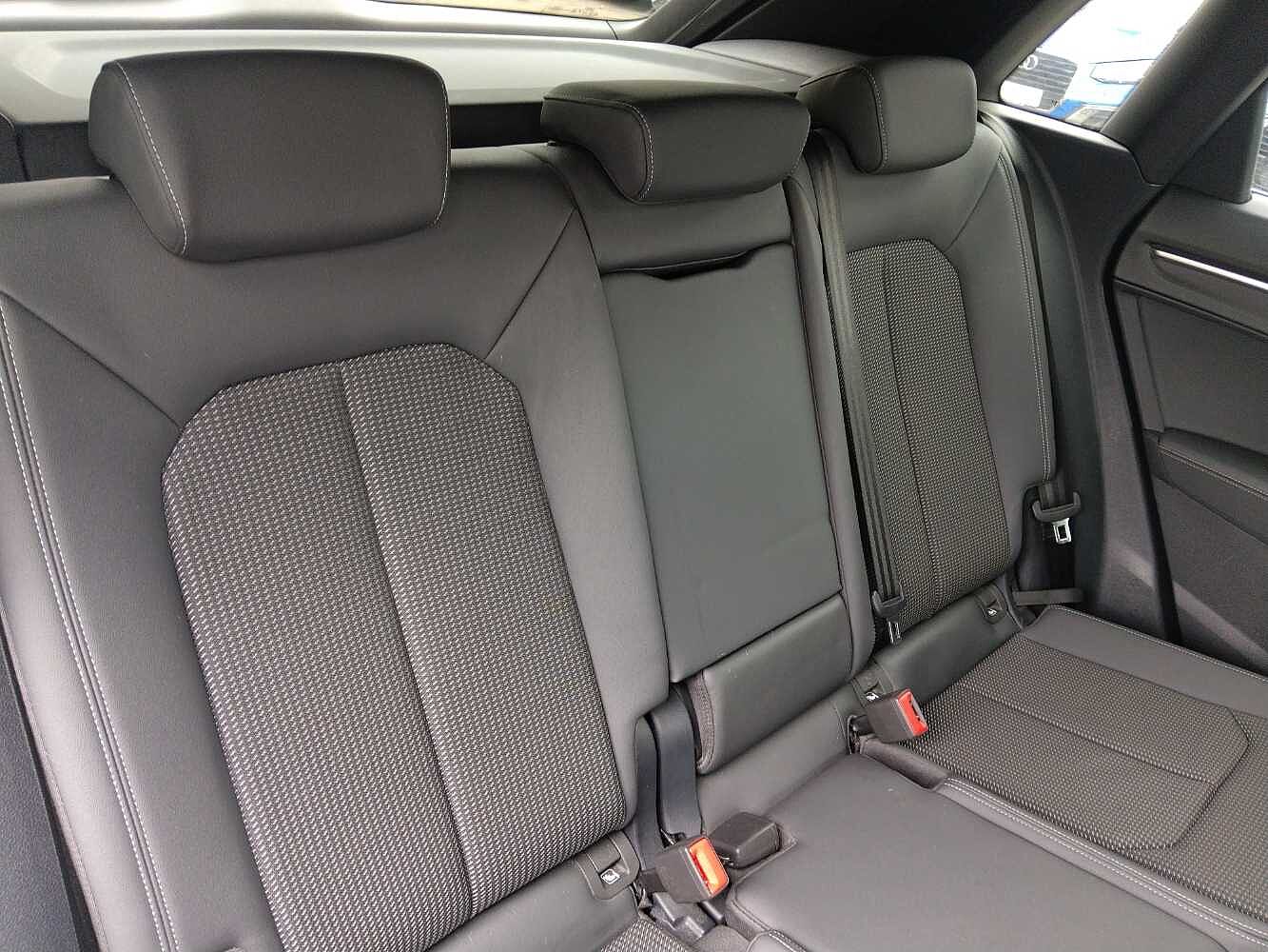 Used Audi Q3 2022 for sale - 76675596: Photo 10