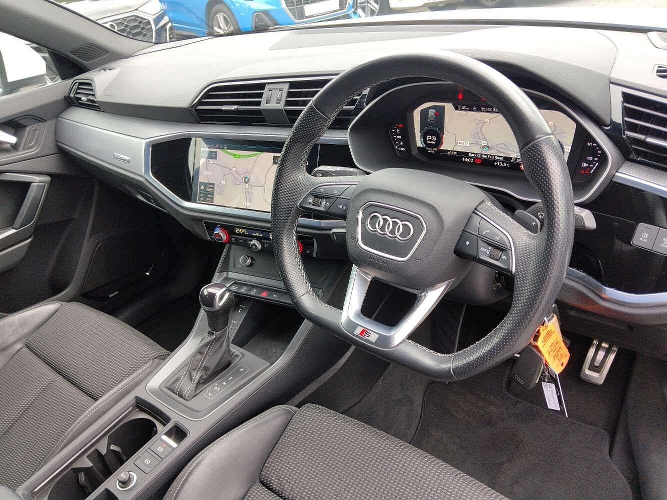 Used Audi Q3 2022 for sale - 76675596: Photo 6