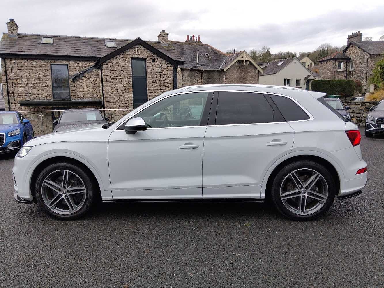 Used Audi Q5 2020 for sale - 76931544: Photo 4