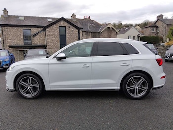 Used Audi Q5 2020 for sale - 76931544: Photo