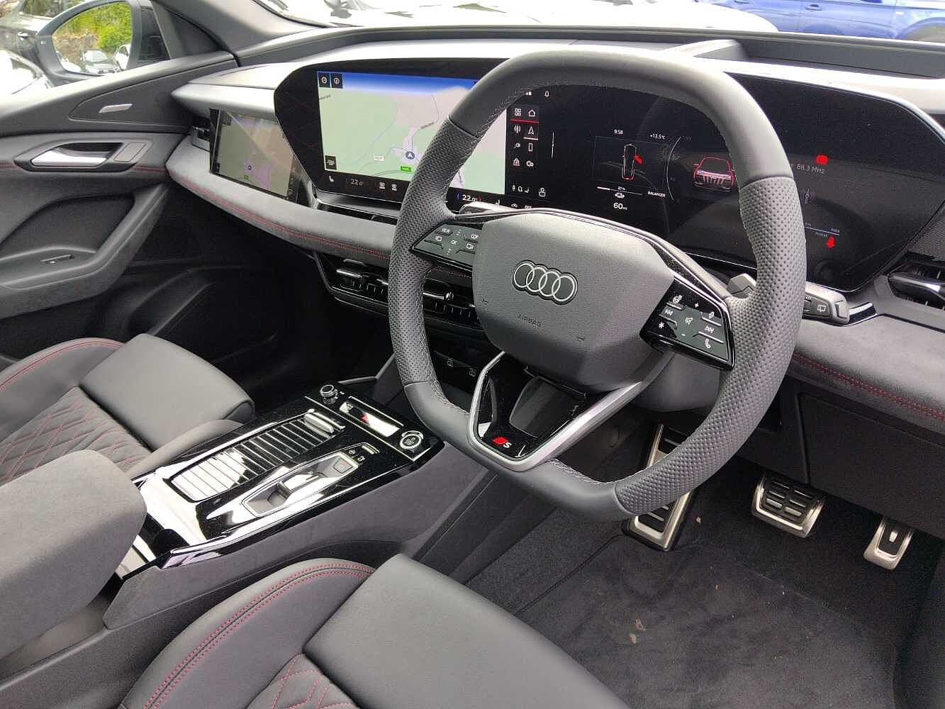 Used Audi Q6 e-tron 2025 for sale - 77023245: Photo 6