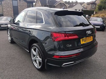 Used Audi Q5 2019 for sale - 78031900: Photo