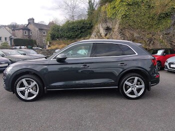Used Audi Q5 2019 for sale - 78031900: Photo