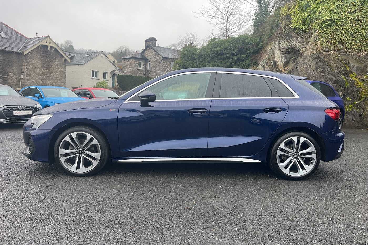 Used Audi A3 2025 for sale - 77676224: Photo 4