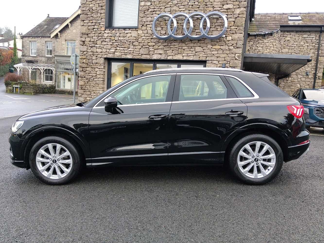 Used Audi Q3 2021 for sale - 77258758: Photo 4
