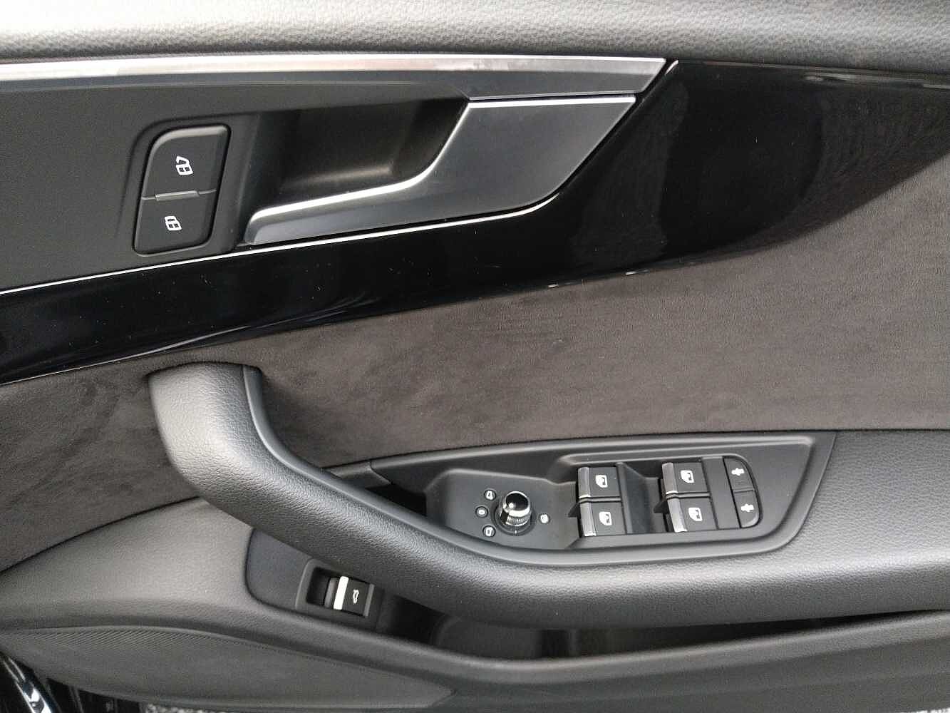 Used Audi A4 2018 for sale - 76931545: Photo 24