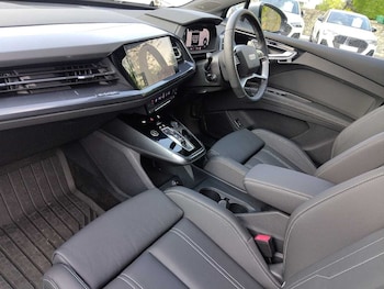 Used Audi Q4 e-tron 2025 for sale - 76680366: Photo