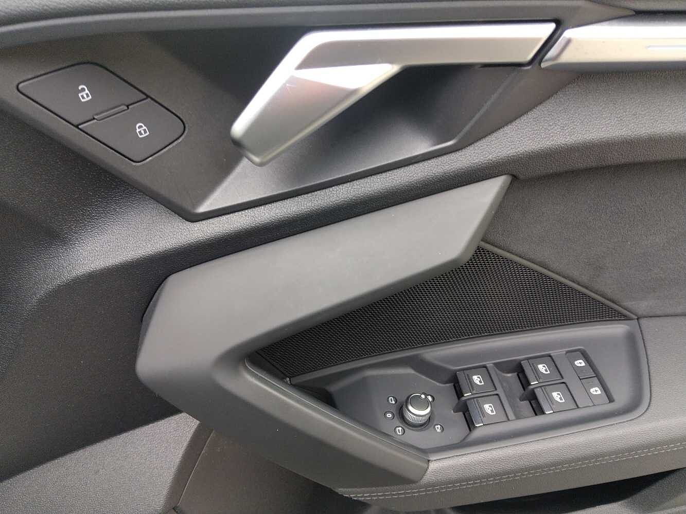 Used Audi RS3 2023 for sale - 76675563: Photo 25