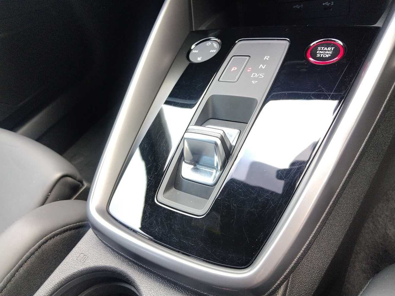 Used Audi RS3 2023 for sale - 76675563: Photo 8