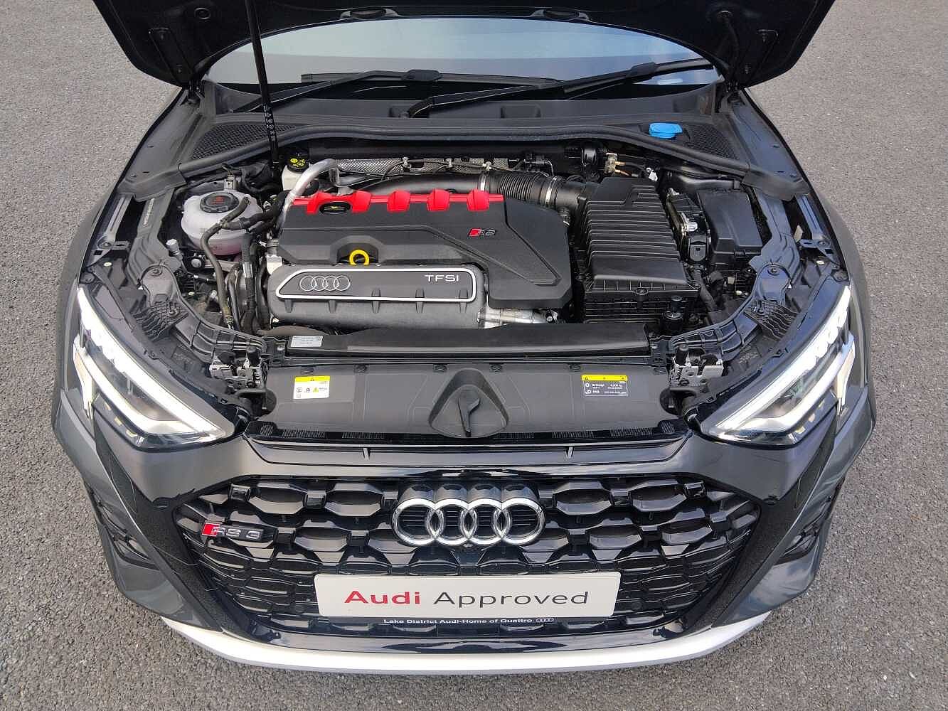 Used Audi RS3 2023 for sale - 76675563: Photo 9