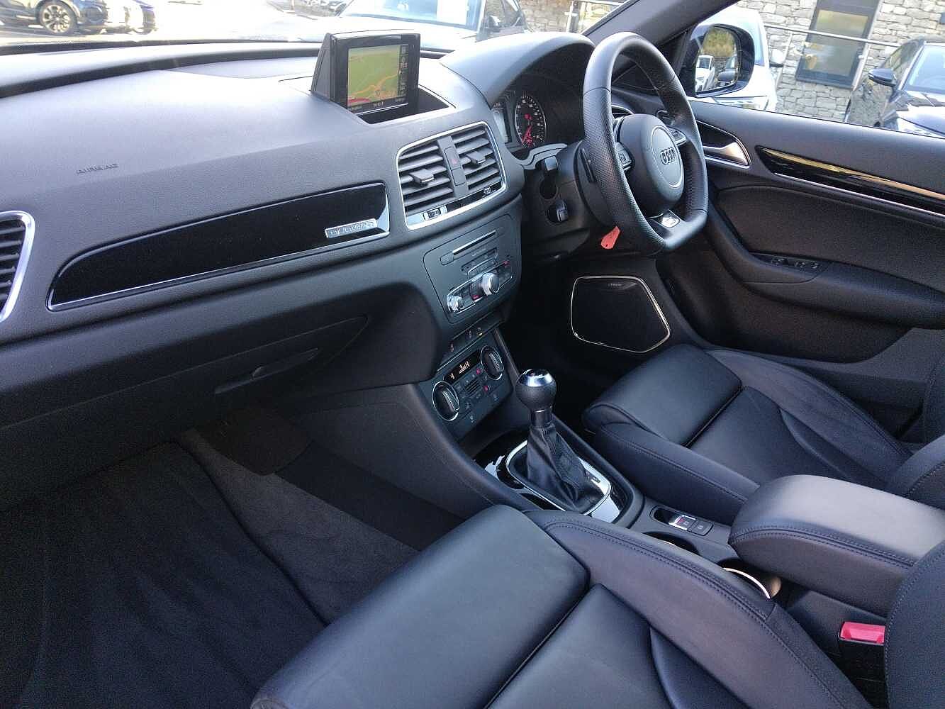 Used Audi Q3 2018 for sale - 76673485: Photo 2