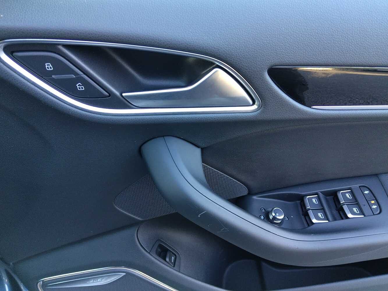 Used Audi Q3 2018 for sale - 76673485: Photo 25