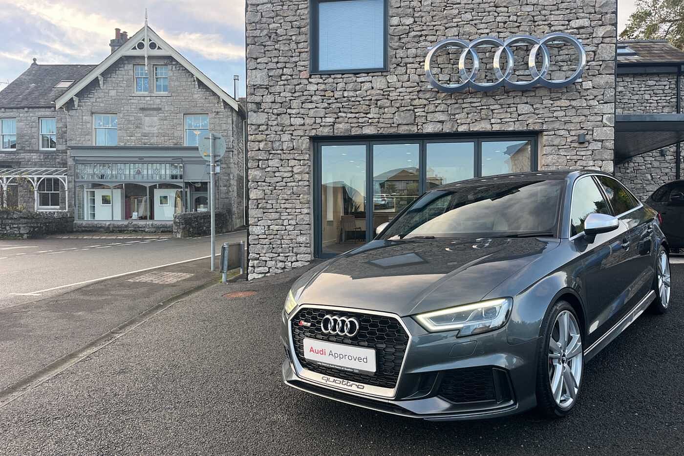 Used Audi RS3 2019 for sale - 76791792: Photo 19