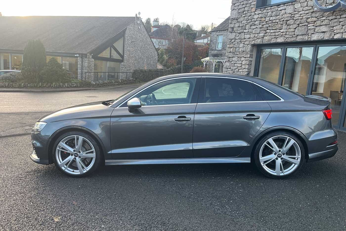 Used Audi RS3 2019 for sale - 76791792: Photo 4