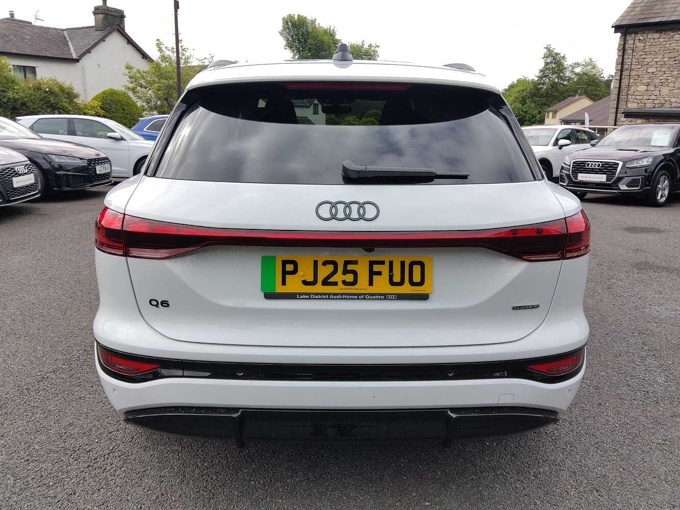 Used Audi Q6 e-tron 2025 for sale - 76679038: Photo 11