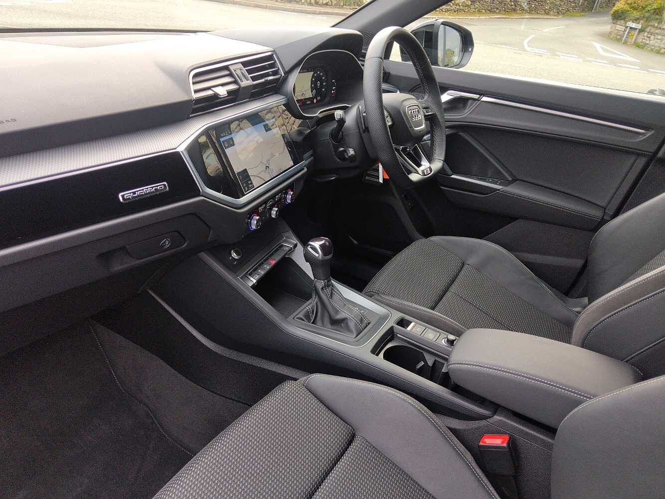 Used Audi Q3 2022 for sale - 76675354: Photo 2