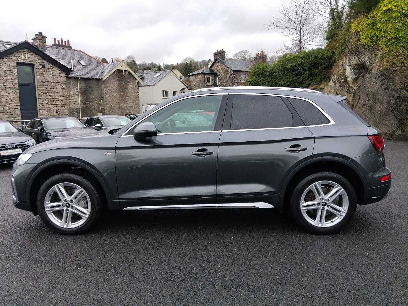 Used Audi Q5 2023 for sale - 77350358: Photo 4