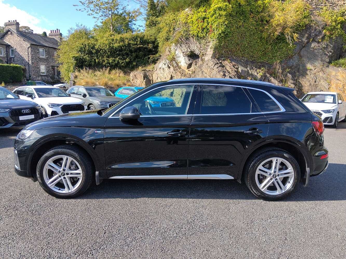 Used Audi Q5 2023 for sale - 76676533: Photo 4