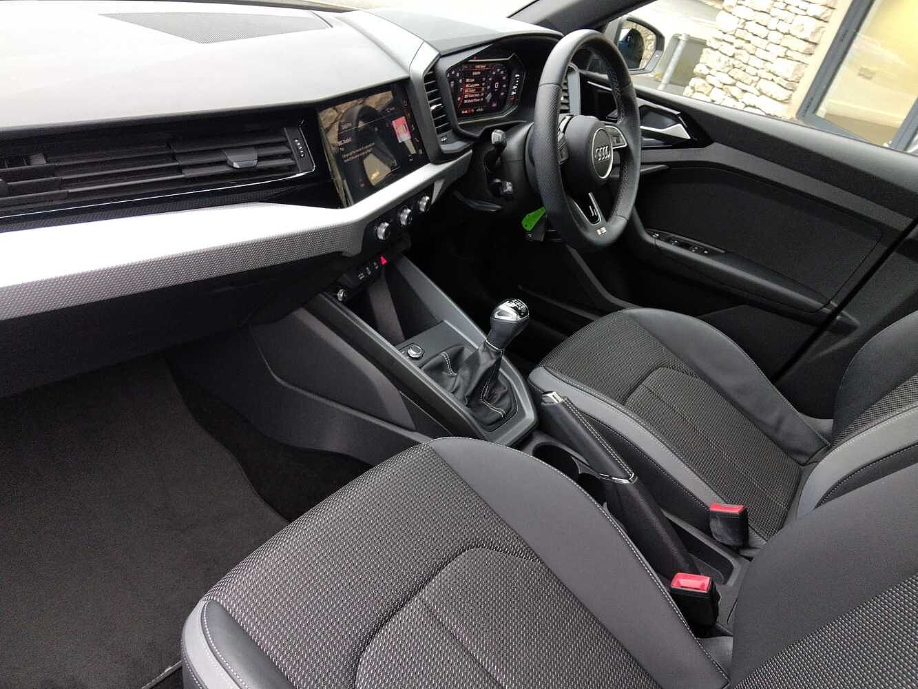 Used Audi A1 2023 for sale - 77813208: Photo 2