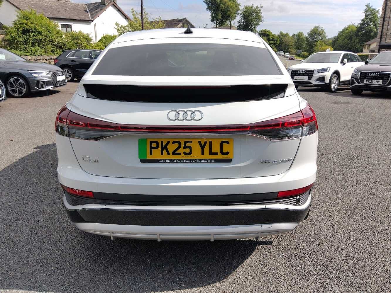 Used Audi Q4 e-tron 2025 for sale - 76680217: Photo 11