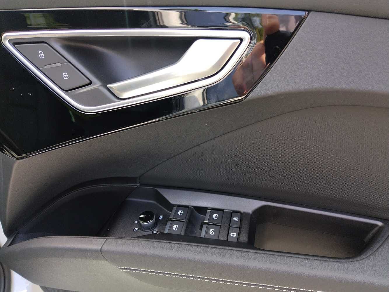 Used Audi Q4 e-tron 2025 for sale - 76680217: Photo 25