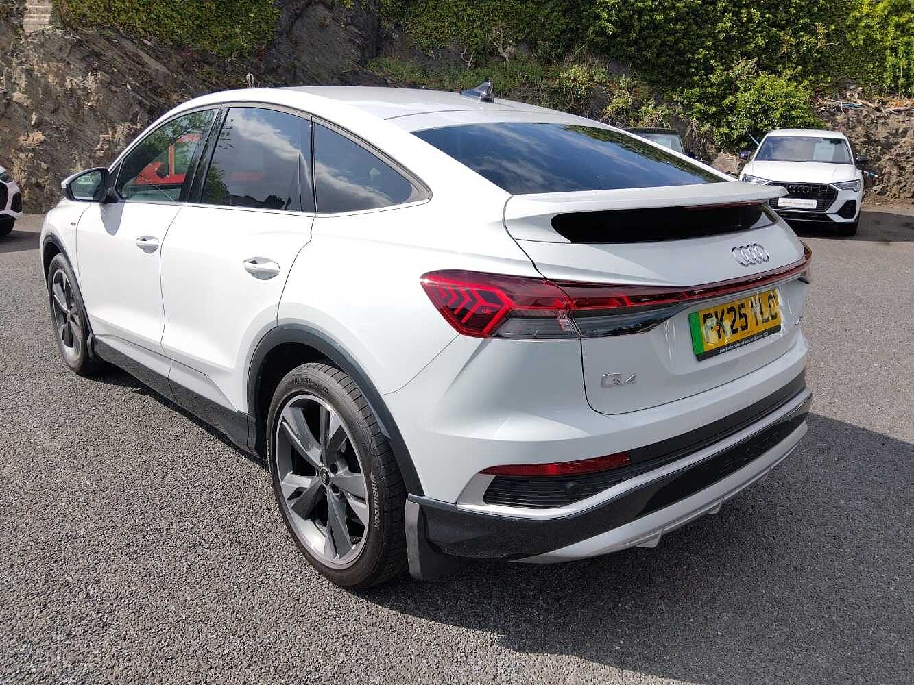 Used Audi Q4 e-tron 2025 for sale - 76680217: Photo 3